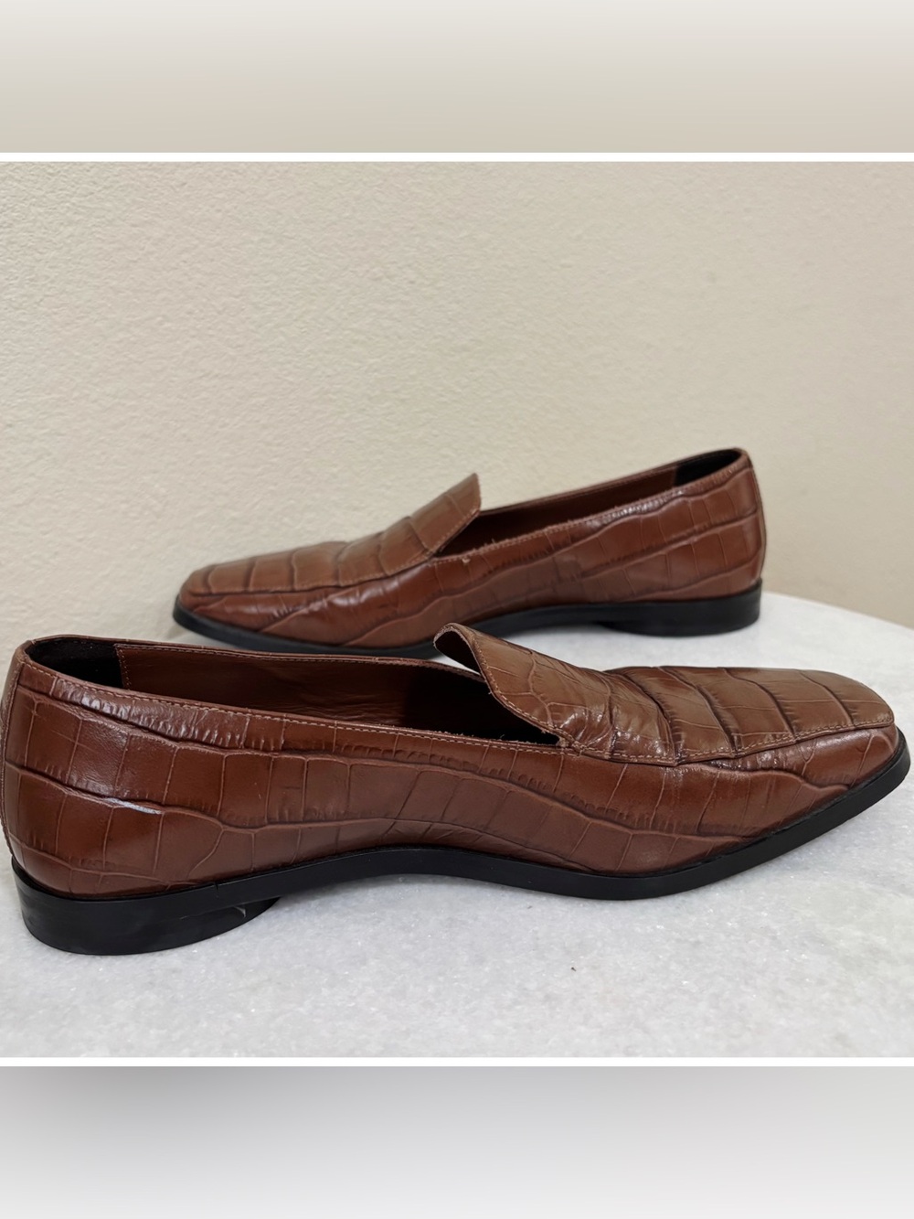 Everlane Size 7.5 Brown Women's Leather Loafers Slip On Made in Italy - Picture 7 of 9